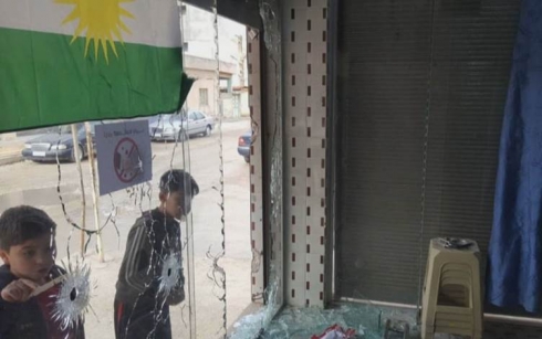 Grûpeke nenas êrişî ofîsa ENKSê kirin